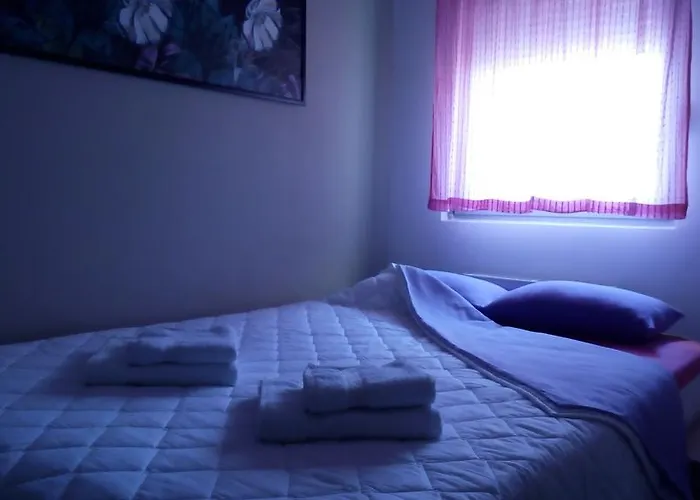 Apartamento Naissa Ni